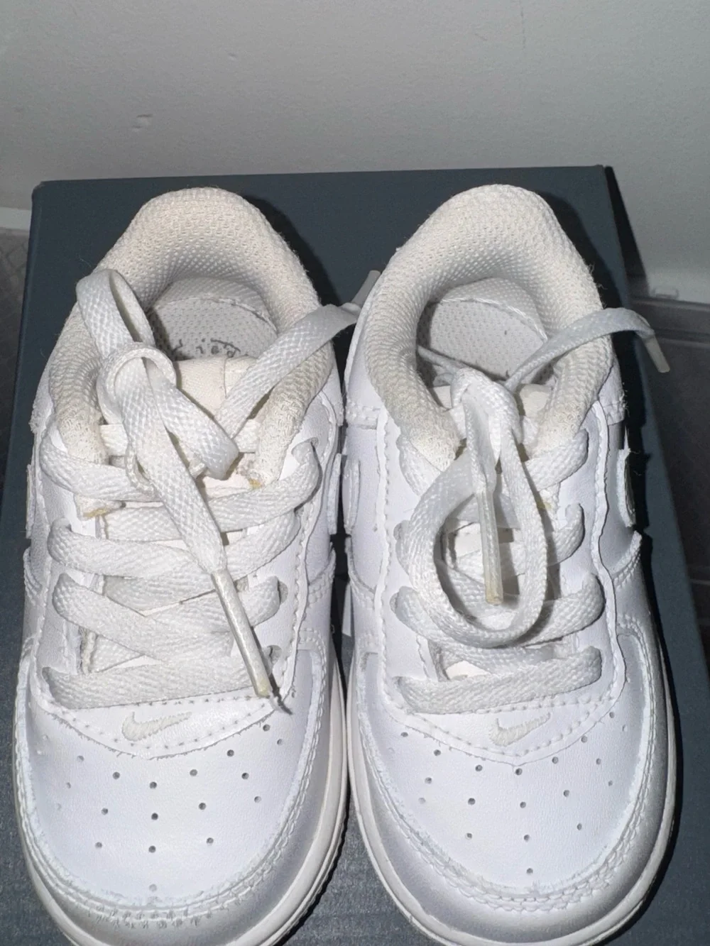 Nike Kids White Low-Top Lace-Up Sneakers
